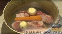 Фото приготовления рецепта: Солянка с копченостями и грибами - шаг №2