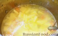 Фото приготовления рецепта: Сырный крем-суп - шаг №6