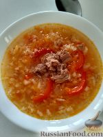 Фото к рецепту: Рисовый суп с консервированным тунцом