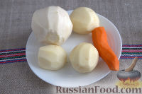 Фото приготовления рецепта: Запеченная редька с картофелем и морковью - шаг №2