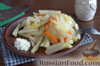 Фото приготовления рецепта: Запеченная редька с картофелем и морковью - шаг №10