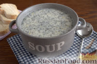 Фото к рецепту: Крем-суп с кольраби и плавленым сырком