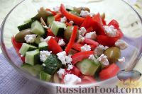 Фото приготовления рецепта: Шопский салат - шаг №10