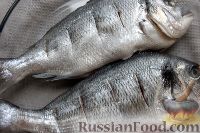 Фото приготовления рецепта: Рыба дорадо, запеченная в фольге - шаг №3