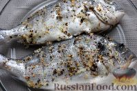 Фото приготовления рецепта: Рыба дорадо, запеченная в фольге - шаг №6