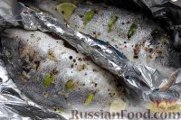Фото приготовления рецепта: Рыба дорадо, запеченная в фольге - шаг №7