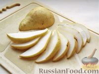 Фото приготовления рецепта: Нарезка "Петушиный хвост" из зимних фруктов, с орехами - шаг №3