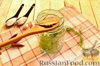Фото приготовления рецепта: Пикули с зеленью - шаг №4