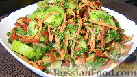 Фото к рецепту: Салат по-корейски с зелёными помидорами и морковью