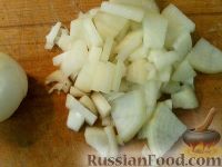 Фото приготовления рецепта: Картофельные драники с морковью и луком - шаг №2