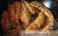 Фото приготовления рецепта: Куриное филе в кунжутной панировке - шаг №5