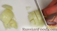 Фото приготовления рецепта: Куриные грудки с тушеными помидорами - шаг №3