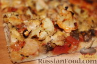 Фото приготовления рецепта: Пицца с цветной капустой и курицей - шаг №18