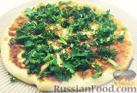 Фото к рецепту: Картофельные лепёшки с сыром и зеленью (на сковороде)