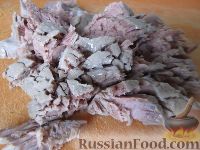 Фото приготовления рецепта: Мясной салат "Купеческий" - шаг №3