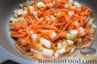 Фото приготовления рецепта: Поджарка из лука и моркови - шаг №8