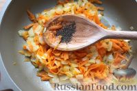 Фото приготовления рецепта: Поджарка из лука и моркови - шаг №9