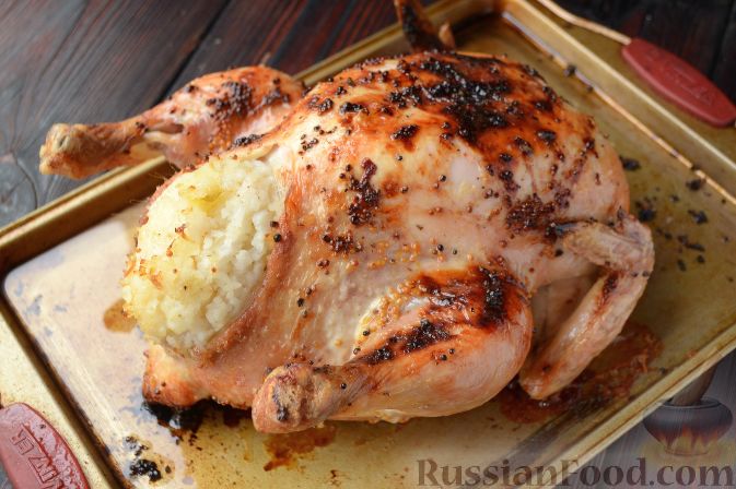 Курица, фаршированная рисом, в духовке - рецепт с фото
