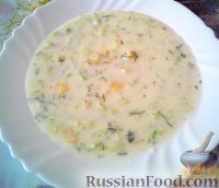 Фото к рецепту: Холодный огуречный суп на йогурте