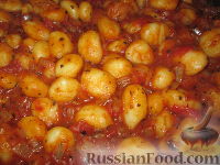 Фото приготовления рецепта: Ньокки (паста) с томатно-луковым соусом - шаг №6