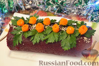 Фото приготовления рецепта: Рулет (салат) "Шуба" со скумбрией - шаг №11