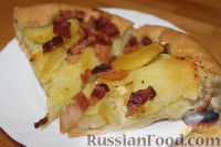 Фото приготовления рецепта: Пирог с картофелем, беконом и сыром - шаг №14