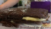 Фото приготовления рецепта: Шоколадный торт с заварным кремом - шаг №16