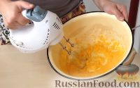 Фото приготовления рецепта: Баклажаны, запечённые с мясным фаршем и луком в томатном соусе - шаг №16