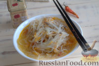 Фото приготовления рецепта: Густой грибной суп с фунчозой - шаг №8