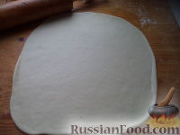 Фото приготовления рецепта: Пирог с квашеной капустой - шаг №11