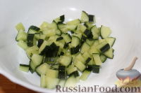 Фото приготовления рецепта: Овощной салат с морской капустой - шаг №2