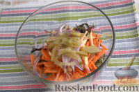 Фото приготовления рецепта: Салат из морской капусты "Японский" - шаг №5