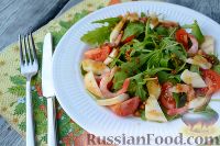 Фото к рецепту: Салат из морепродуктов, с помидорами и рукколой