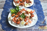Фото к рецепту: Теплый салат из морепродуктов с рисом
