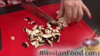 Фото приготовления рецепта: Постные голубцы с грибами - шаг №4