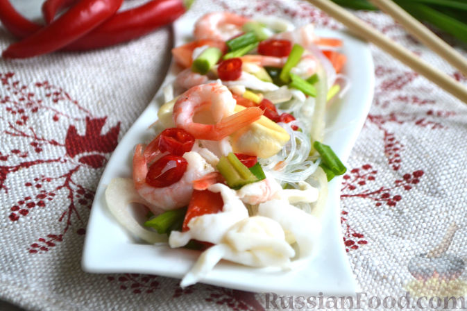 Тайский салат, пошаговый рецепт на ккал, фото, ингредиенты - Виктория