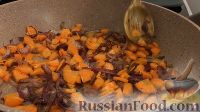 Фото приготовления рецепта: Гороховый суп с копчеными ребрышками - шаг №7