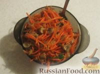 Фото к рецепту: Корейская морковь с грибами