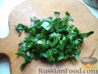 Фото приготовления рецепта: Салат из печени трески - шаг №6