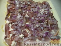 Фото приготовления рецепта: Салат "Селёдка под шубой" с сыром - шаг №7