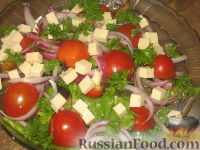 Фото к рецепту: Салат с баклажанами и брынзой