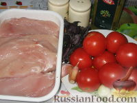 Фото приготовления рецепта: Огурцы консервированные с красной смородиной - шаг №11