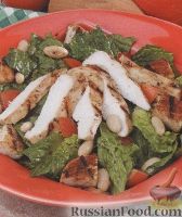 Фото к рецепту: Итальянский салат с курятиной, жаренной на гриле