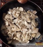 Фото приготовления рецепта: Кнедлики на пару, с грибной мочанкой - шаг №7
