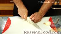 Фото приготовления рецепта: Салат с сельдью, по-русски - шаг №2