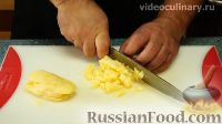 Фото приготовления рецепта: Салат с сельдью, по-русски - шаг №6