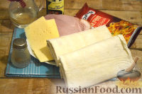 Фото приготовления рецепта: Рулет из лаваша с беконом и сыром - шаг №1