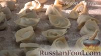 Фото приготовления рецепта: Узбекские жареные пельмени (ковурма чучвара) - шаг №8