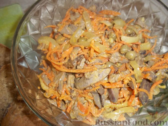 Салат из куриной печени и моркови
