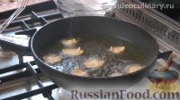 Фото приготовления рецепта: Узбекские жареные пельмени (ковурма чучвара) - шаг №9